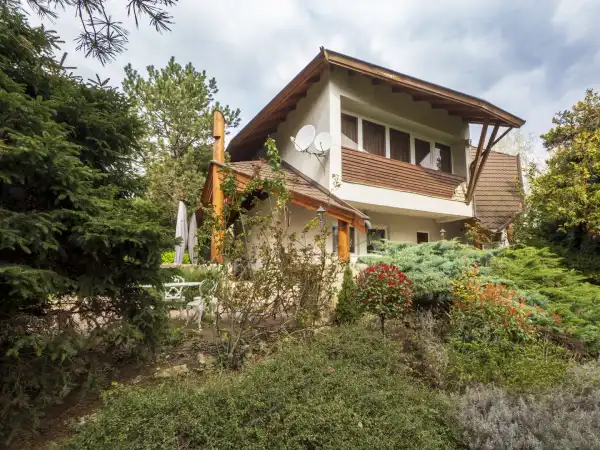 Eladó családi ház, Budaörs 3+1 szoba 150 m² 319 M Ft