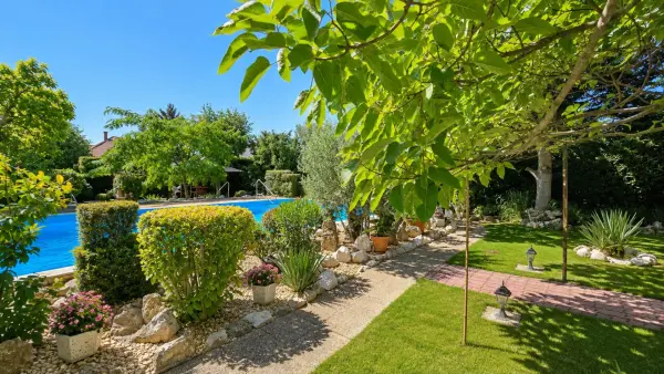 Eladó családi ház, Budaörs 5 szoba 260 m² 415 M Ft