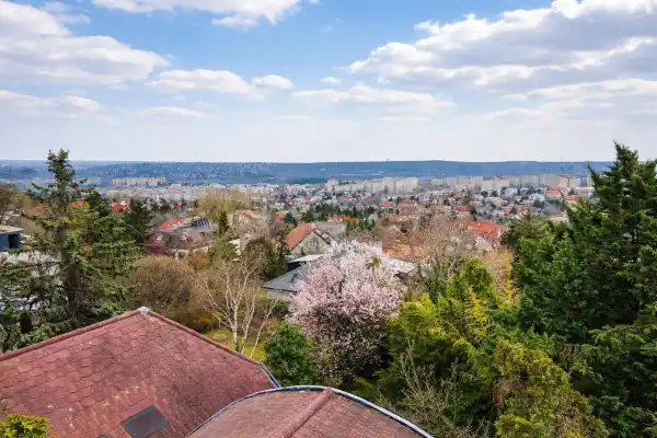 Eladó családi ház, Budapest, XI. kerület 7 szoba 414 m² 395 M Ft