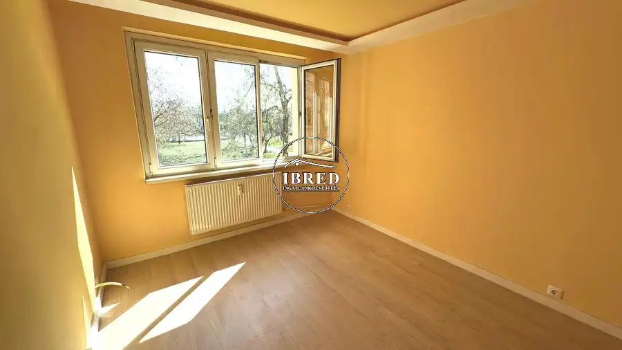 eladó panellakás, Budapest, III. kerület