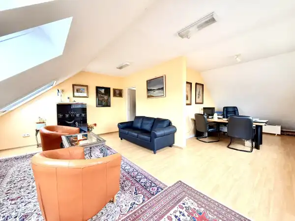 Eladó téglalakás, Budaörs 5 szoba 140 m² 145 M Ft