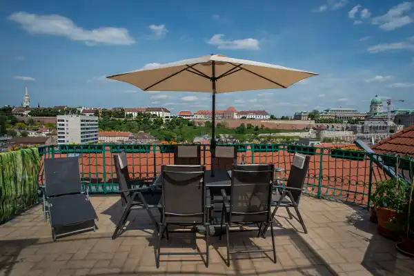 Eladó téglalakás, Budapest, I. kerület 2 szoba 107 m² 229 M Ft