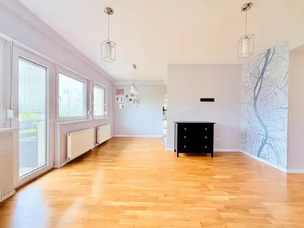 Eladó téglalakás, Budapest, II. kerület 3 szoba 77 m² 145 M Ft