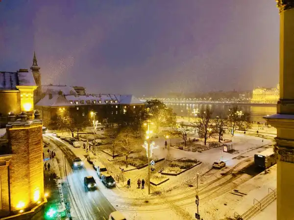 Kiadó téglalakás, Budapest, I. kerület 3 szoba 89 m² 450 E Ft/hó