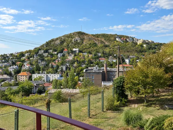 Kiadó téglalakás, Budapest, XI. kerület 6 szoba 165 m² 871 E Ft/hó